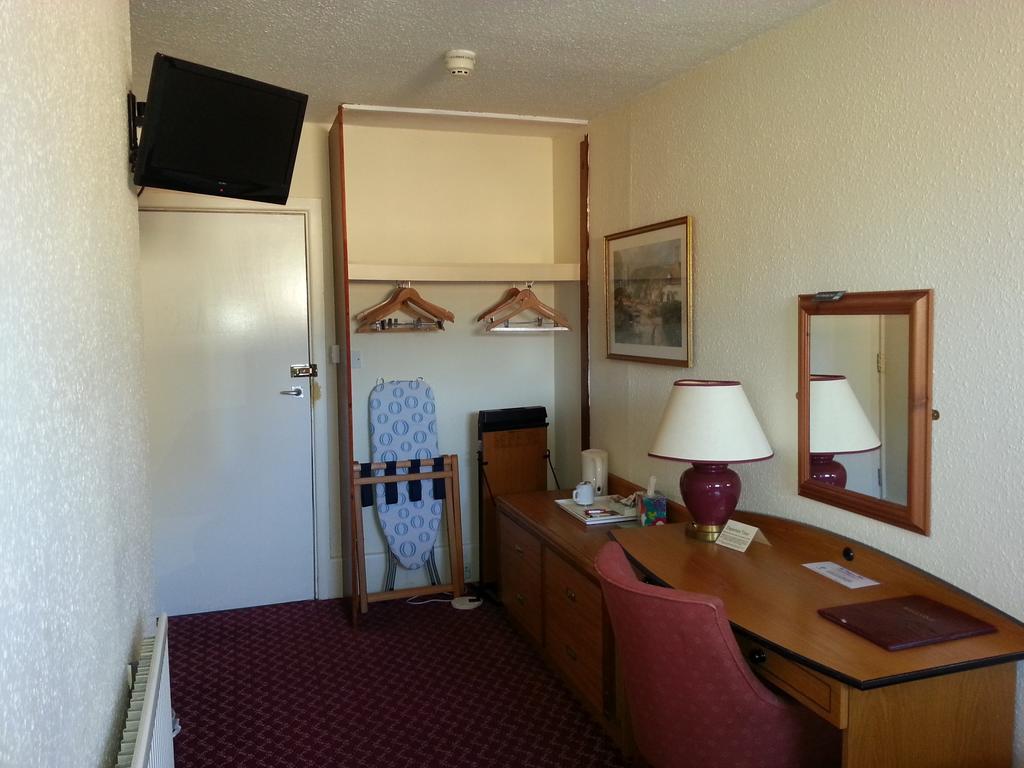 Cadogan Hotel Newmarket  Eksteriør bilde