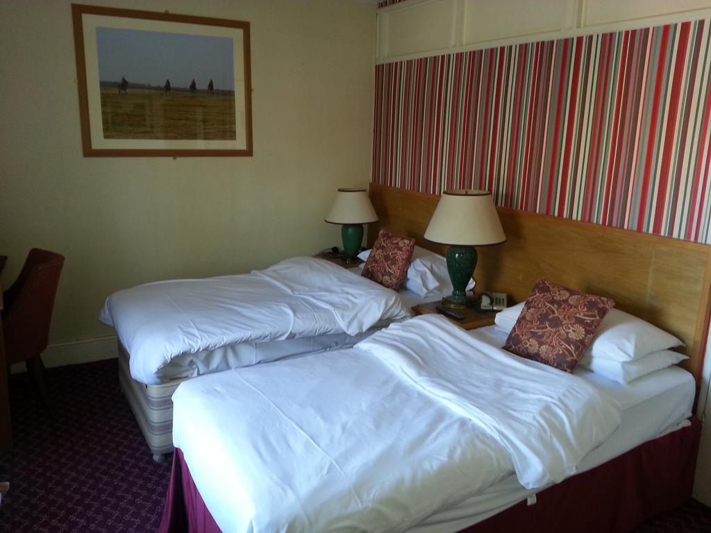 Cadogan Hotel Newmarket  Eksteriør bilde