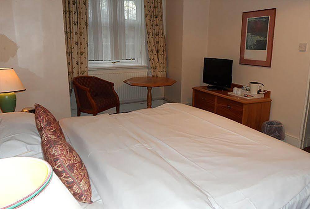 Cadogan Hotel Newmarket  Eksteriør bilde